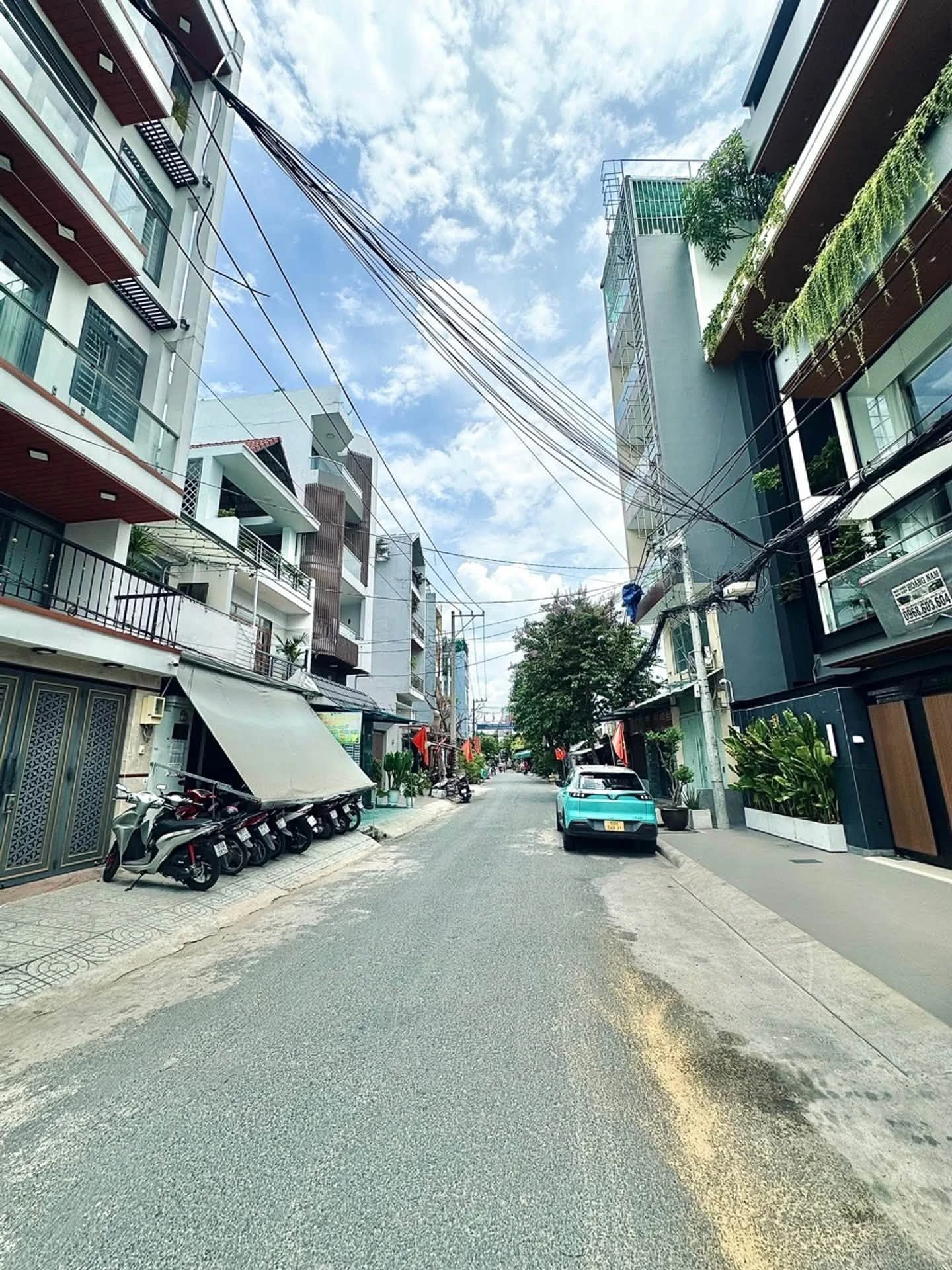 Bán nhà phố 140m² 5 tầng Phạm Văn Bạch Quận 9 - Ảnh 1