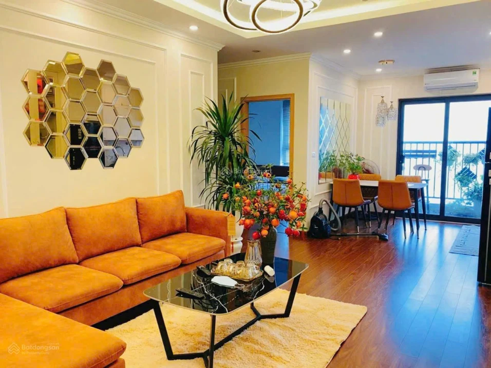 Chính chủ cần bán nhanh căn 04 tòa E tầng đẹp giá 2,1 tỷ bao phí, đã sẵn khách thuê lâu dài - Ảnh thu nhỏ 2