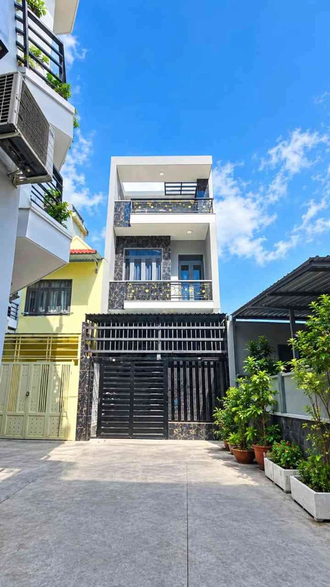 Bán nhà 3 tầng 60m² Huỳnh Tấn Phát Quận 7 giá 7,25 tỷ - Ảnh 1