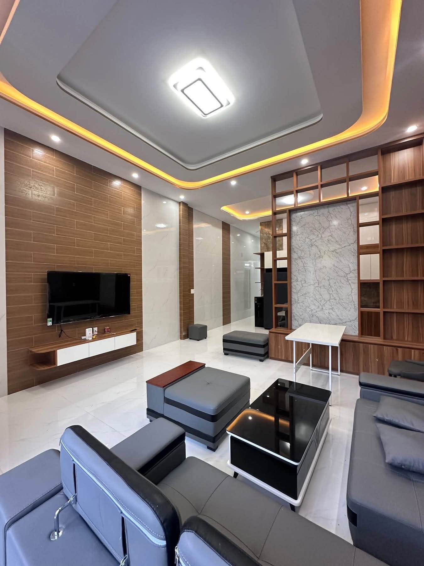 Bán nhà mặt tiền Long Mỹ, 80m², 2 PN, 1 tỷ 600 triệu - Ảnh thu nhỏ 5