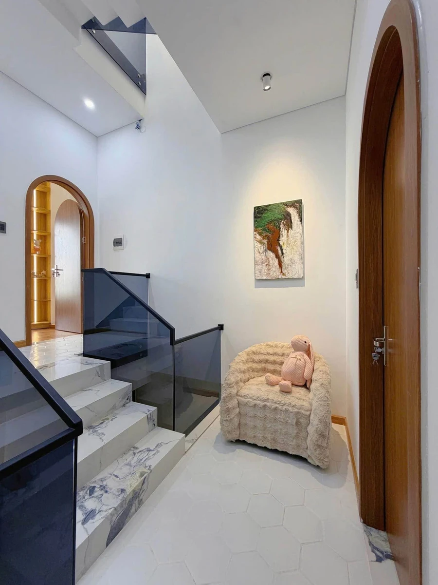 Bán villa 3 tầng hồ bơi Núi Thành Hải Châu Đà Nẵng 76.5m2 - Ảnh thu nhỏ 4