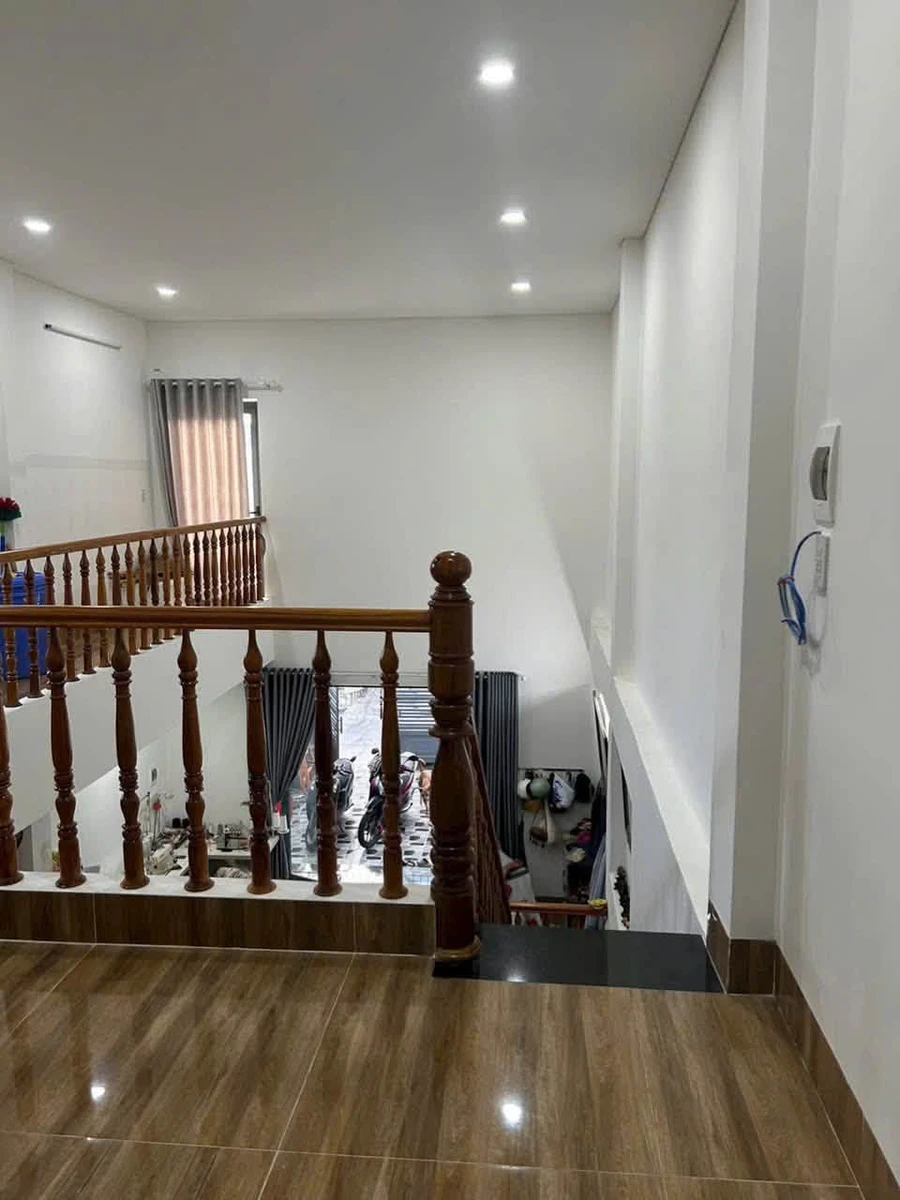 Bán nhà 2 tầng hẻm xe hơi 109,4m2 đường Lương Đình Của, Nha Trang - Ảnh thu nhỏ 3