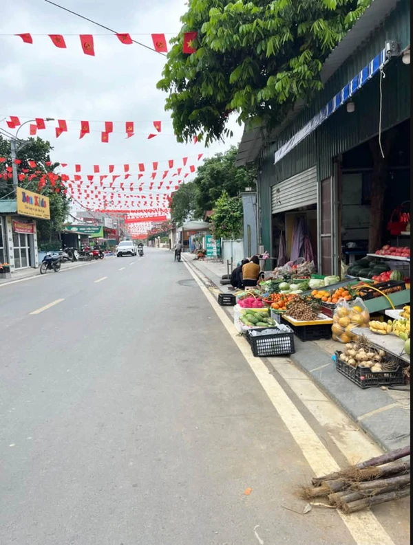 Bán căn hộ cao cấp Lideco Hạ Long 93.2m2, 3 tỷ trankhatchan