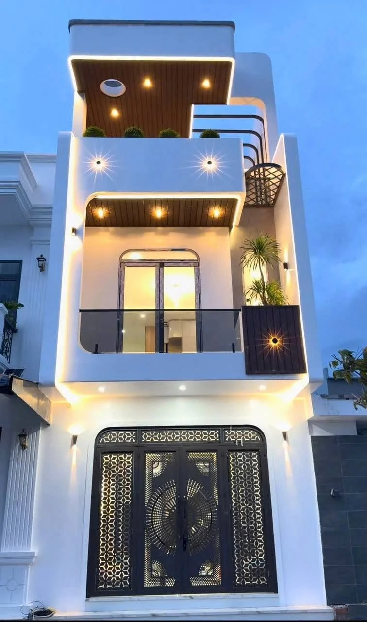 Bán nhà mới 100m² 1 trệt 2 lầu Rạch Giá 4.6 tỷ - Ảnh 1