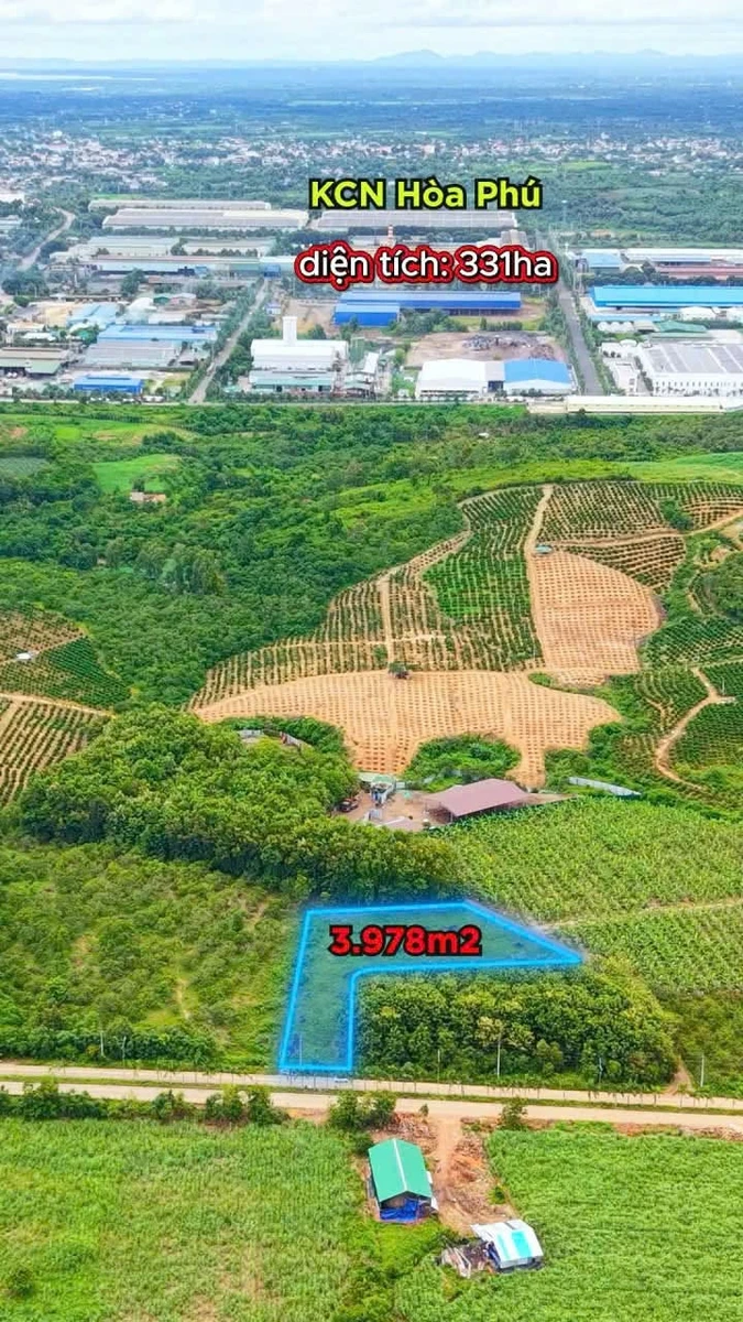 Bán đất 2 mặt tiền 4000m² KCN Hòa Phú - Ảnh 1