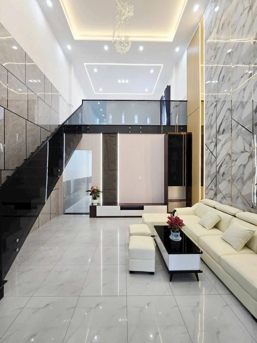 Bán nhà lầu 4 phòng ngủ 5x29m full thổ cư tại phường Long Hoa, Tây Ninh giá 1,9 tỷ - Ảnh thu nhỏ 3