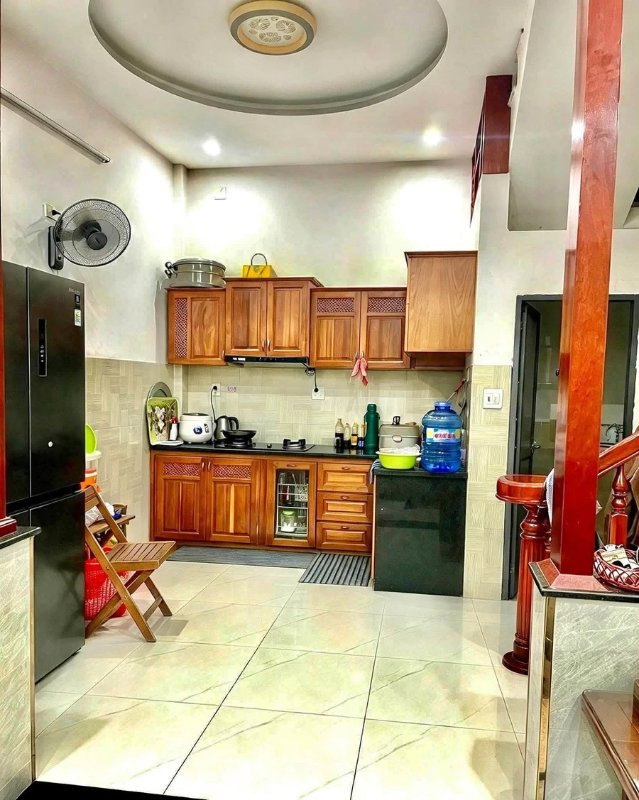 Bán nhà hẻm Trần Hưng Đạo 40m2, 3 tầng, 3PN, Quy Nhơn - Ảnh thu nhỏ 3
