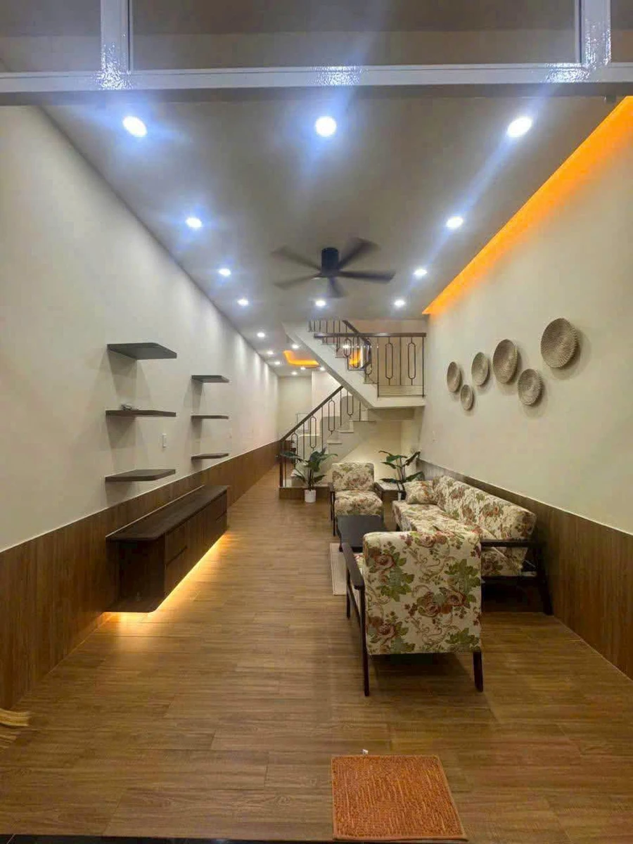 Bán nhà 2PN Trung Đông Hóc Môn 52.5m² 1.88 tỷ - Ảnh thu nhỏ 3