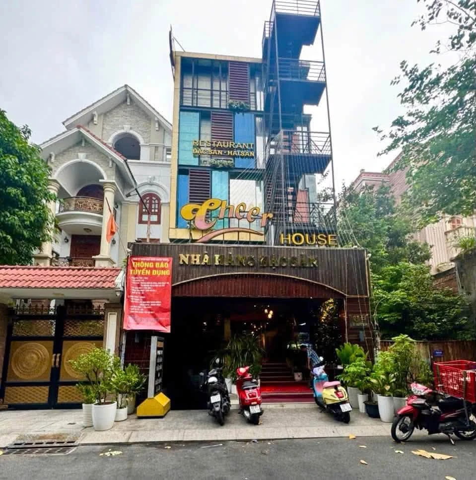 Bán tòa nhà mặt tiền Lê Ngô Cát, Quận 3, 166,6m², hầm 5 tầng, đang cho thuê 195 triệu/tháng - Ảnh 1