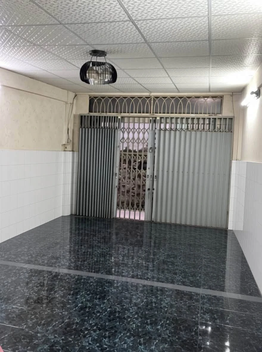 Bán nhà 3 tầng 4x10m Lý Thường Kiệt Quận 10, giá 6,5 tỷ - Ảnh thu nhỏ 3