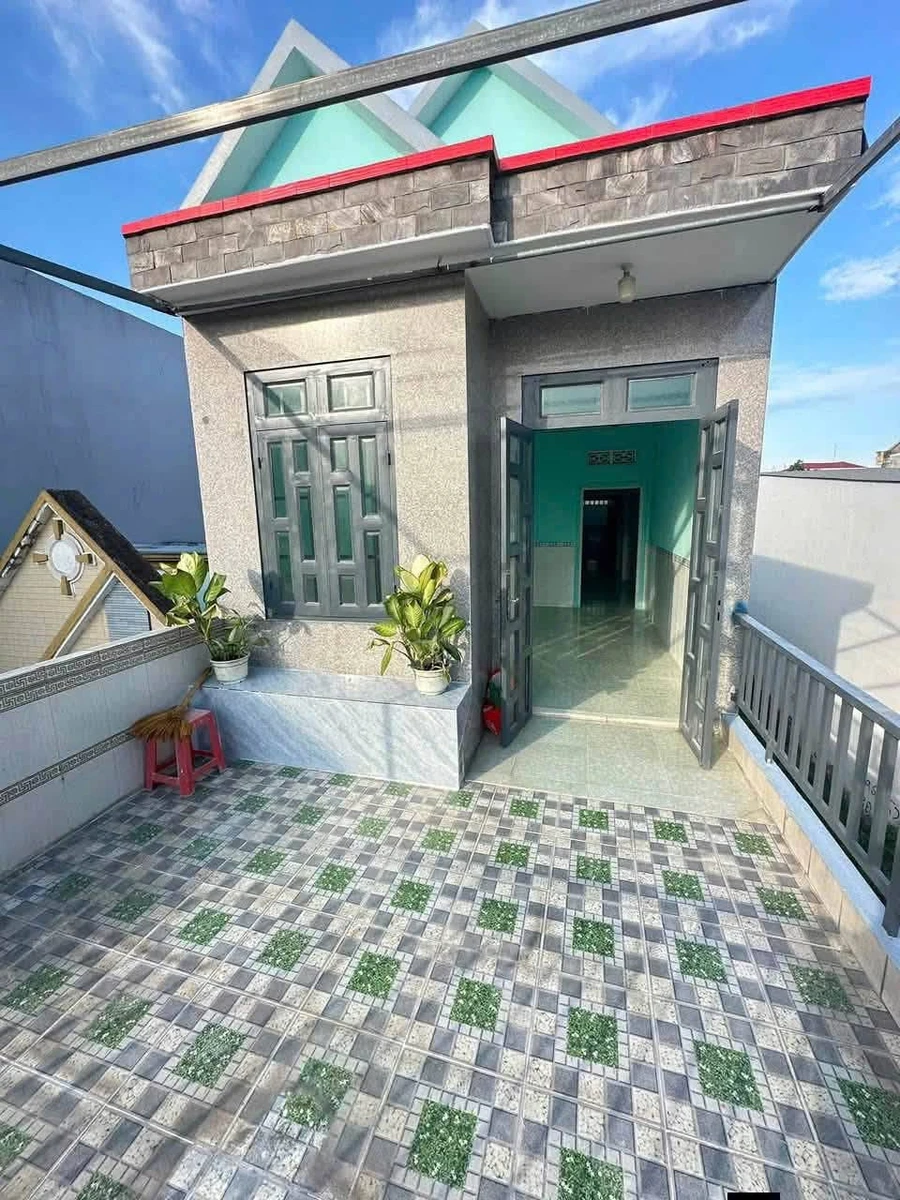Bán nhà 80m² 3 phòng ngủ Dĩ An 4.5 tỷ - Ảnh thu nhỏ 2