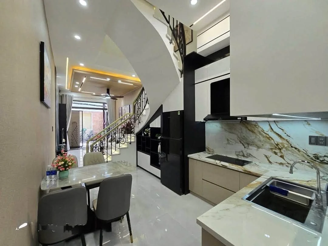 Bán nhà 2 tầng 48m² 3PN Trưng Nữ Vương Đà Nẵng 4 tỷ - Ảnh 1