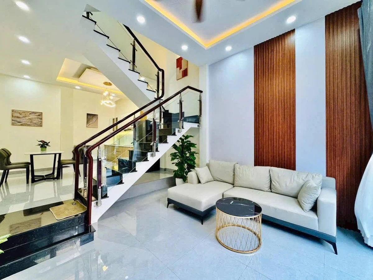 Bán nhà 1 trệt 3 lầu 46,7m2, 5PN, full nội thất, Phường 25 Bình Thạnh, giá 7,825 tỷ - Ảnh thu nhỏ 2