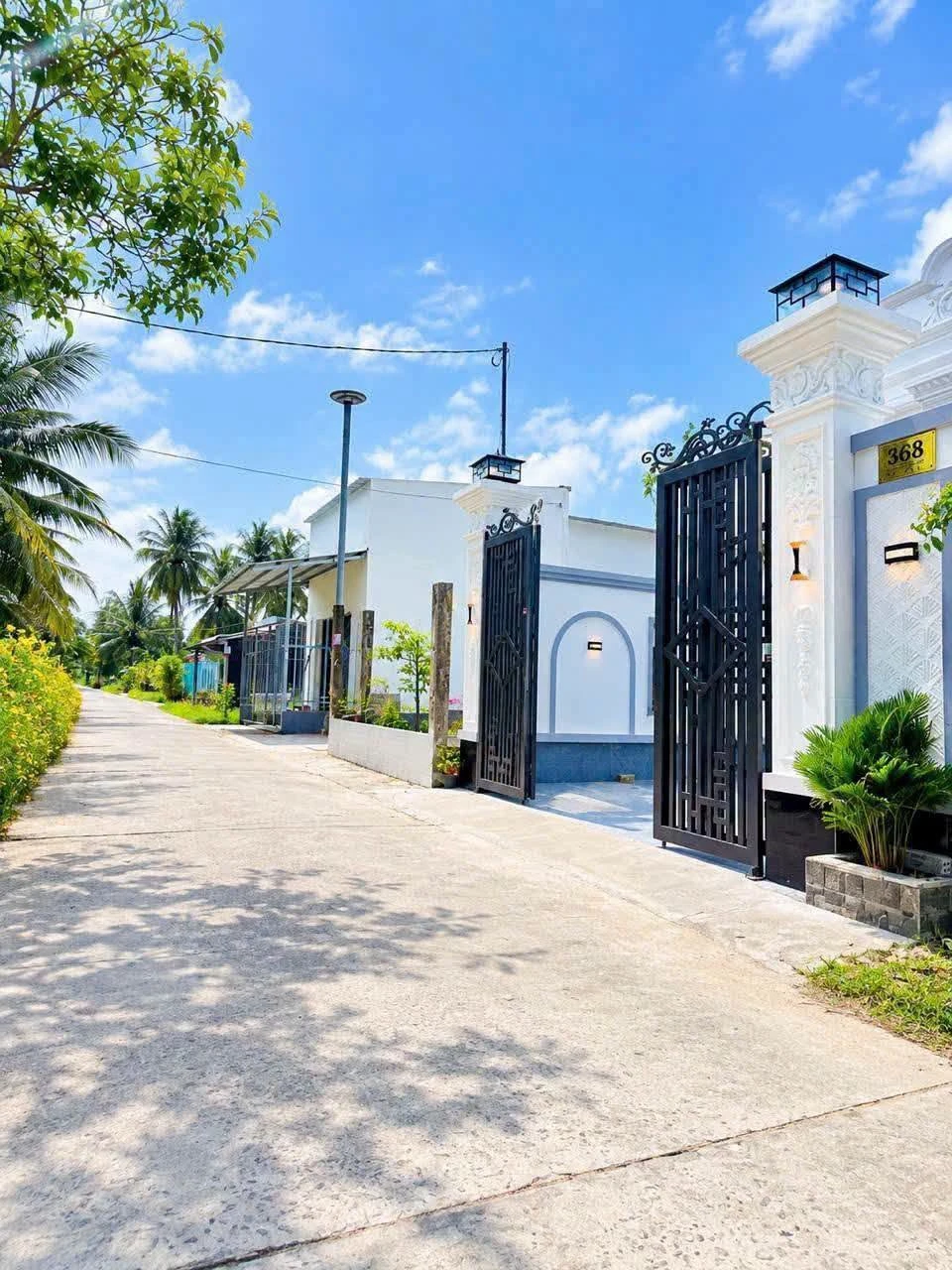 Bán nhà mới Phú Tân 100m² 2PN 1 tỷ 500 triệu - Ảnh 1