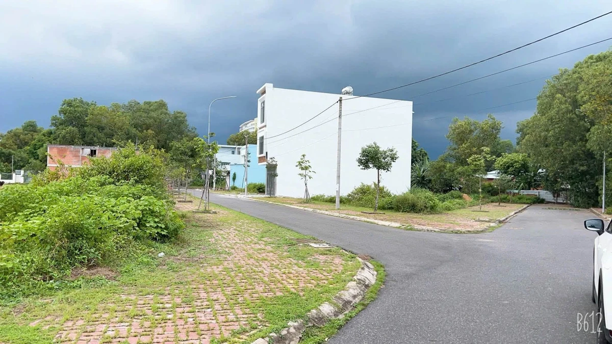 Bán 2 lô đất biệt thự Barimex Long Tâm Bà Rịa 665 m² - Ảnh thu nhỏ 3