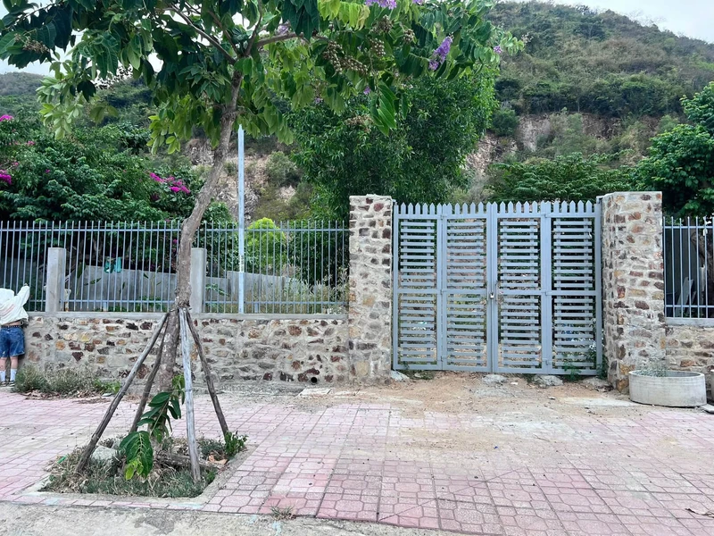 Bán nhà mặt tiền Cầu Vương Quy Nhơn 92m² 3PN 800trieu