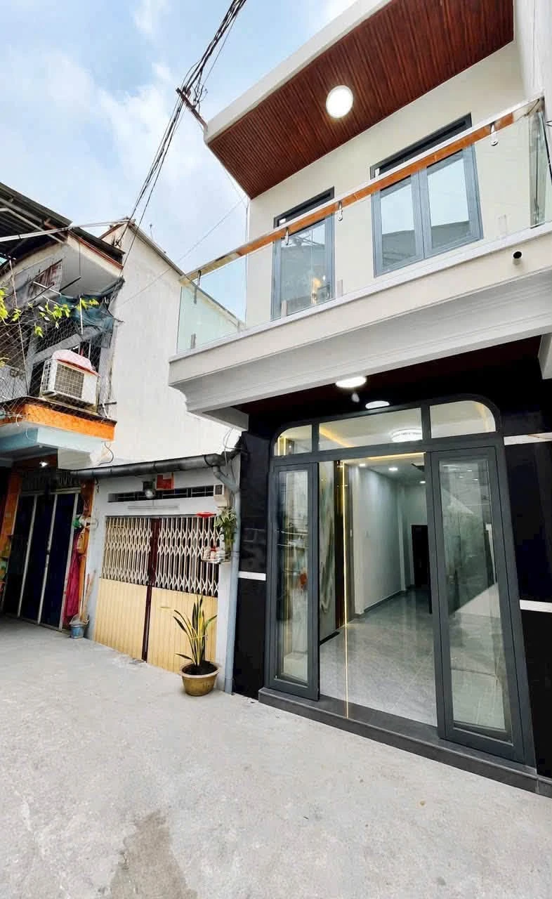Bán nhà hẻm 1 trệt 1 lầu 39m² gần mặt tiền Vĩnh Hội, Quận 4, giá 4,55 tỷ - Ảnh 1