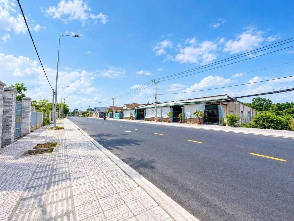 Bán đất 113m2 mặt tiền Hương Lộ 15, sổ riêng 2 tỷ 280 triệu - Ảnh thu nhỏ 3