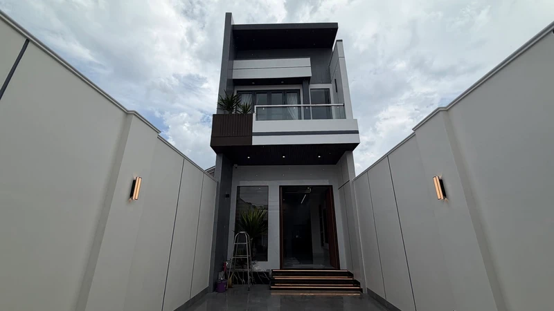Bán nhà lầu Tây Ninh 121.4m² full nội thất 2.6 tỷ