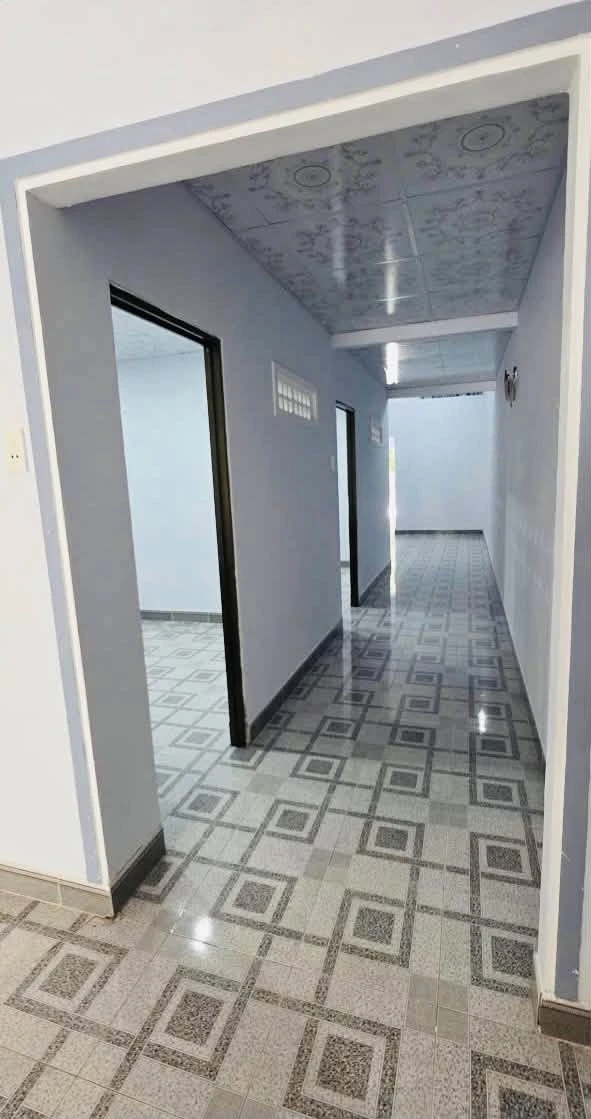 Bán nhà gác lửng Hóc Môn 210m² 2 PN 1 tỷ - Ảnh thu nhỏ 3