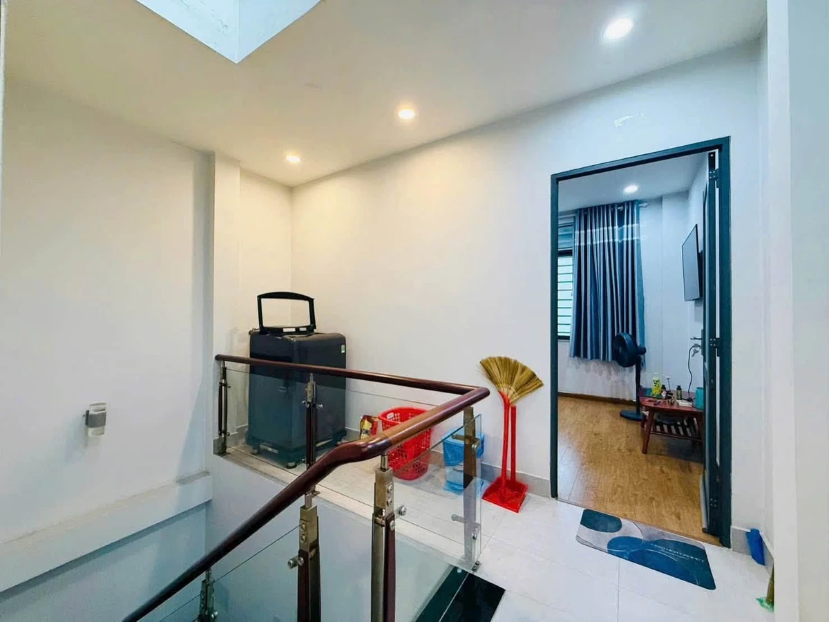 Bán nhà SHR 2 mặt tiền 4PN Quận 12, 2 tỷ - Ảnh thu nhỏ 5