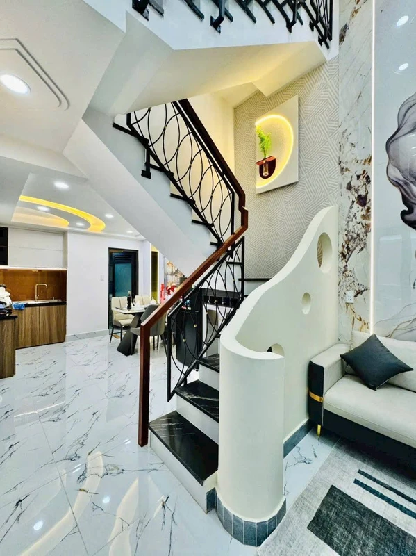 Bán căn hộ 2 PN, 91 m2 tại Trần Hưng Đạo Plaza, Quảng Ninh 4x63