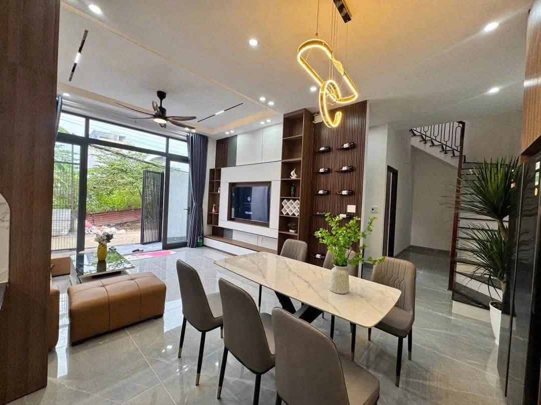 Bán nhà 3 tầng 4 phòng ngủ 250m2 An Khê 5 tỷ - Ảnh thu nhỏ 4