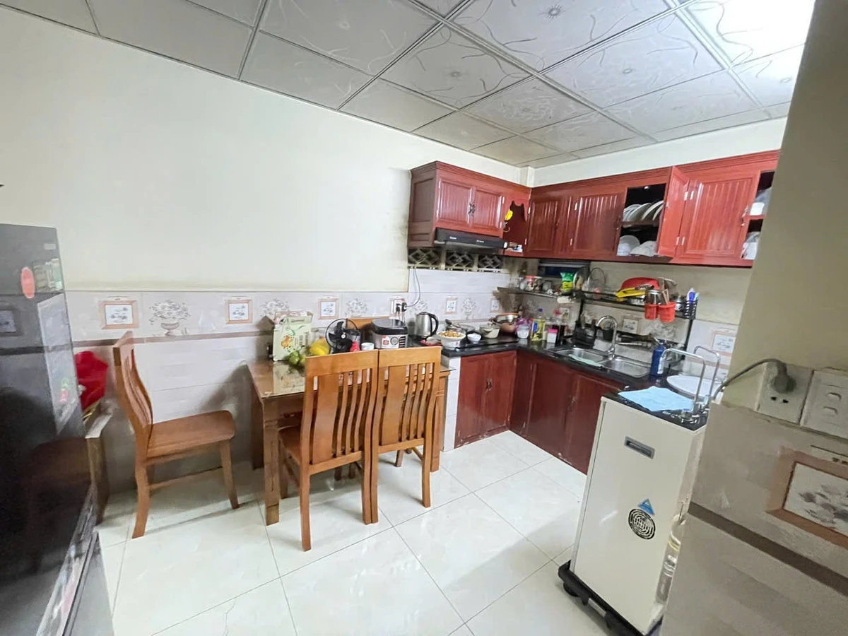 Bán nhà 4 tầng + 5 phòng trọ 151m² Dĩ An, 3,5 tỷ - Ảnh thu nhỏ 5