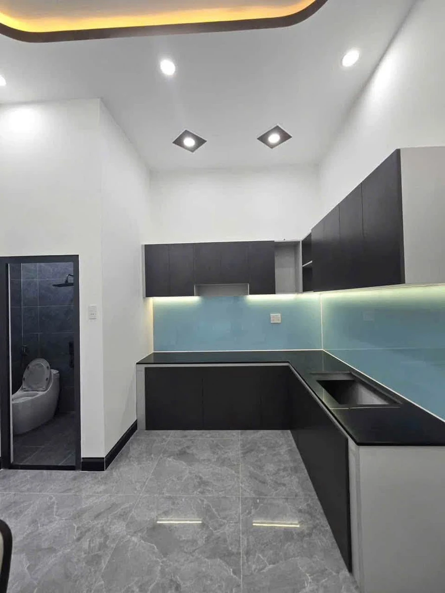 Bán nhà mới mặt tiền Hoàng Lê Kha Bình Chánh 80m² 2.05 tỷ - Ảnh thu nhỏ 4