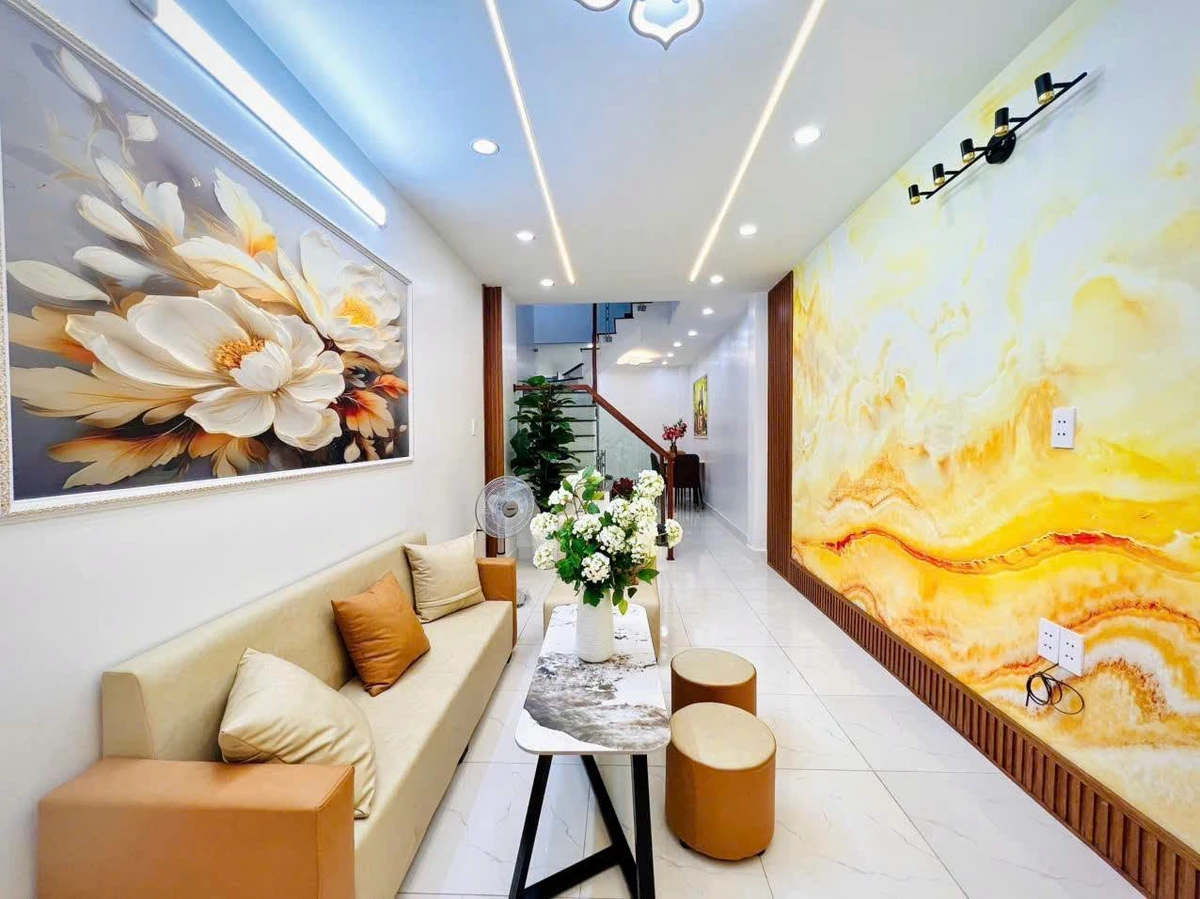Bán nhà 3 tầng 3 phòng ngủ 38m² Tôn Đức Thắng - Ảnh thu nhỏ 3