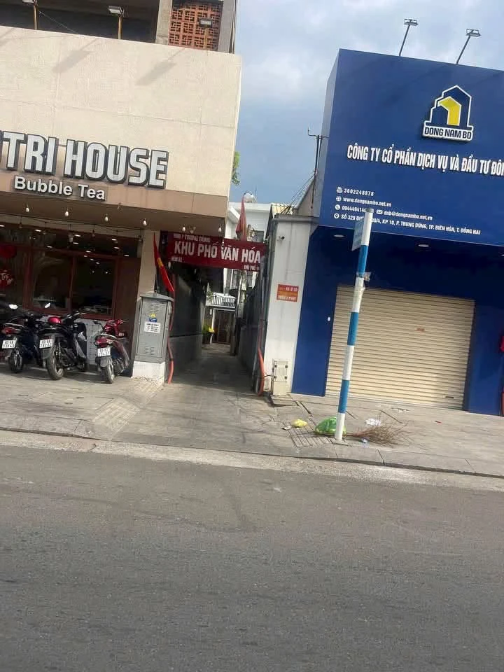 Bán nhà 2 mặt tiền 84m² gần vòng xoay Biên Hùng - Ảnh 1