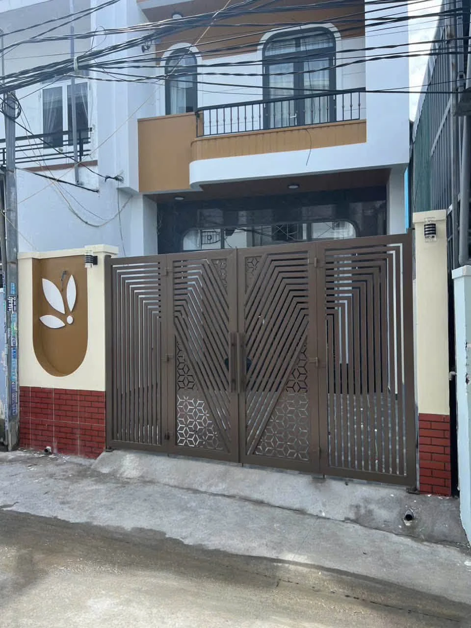 Bán nhà 3 tầng 68,6m² Phường Tây Mỗ Quận 9 giá 4,25 tỷ - Ảnh 1