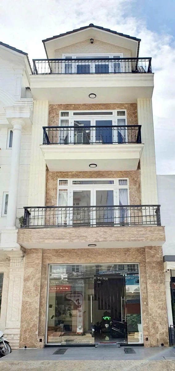 Bán khách sạn 7 tầng, 420 m², mặt tiền Nguyễn Văn Trỗi, Đà Lạt, 22.2 tỷ - Ảnh 1