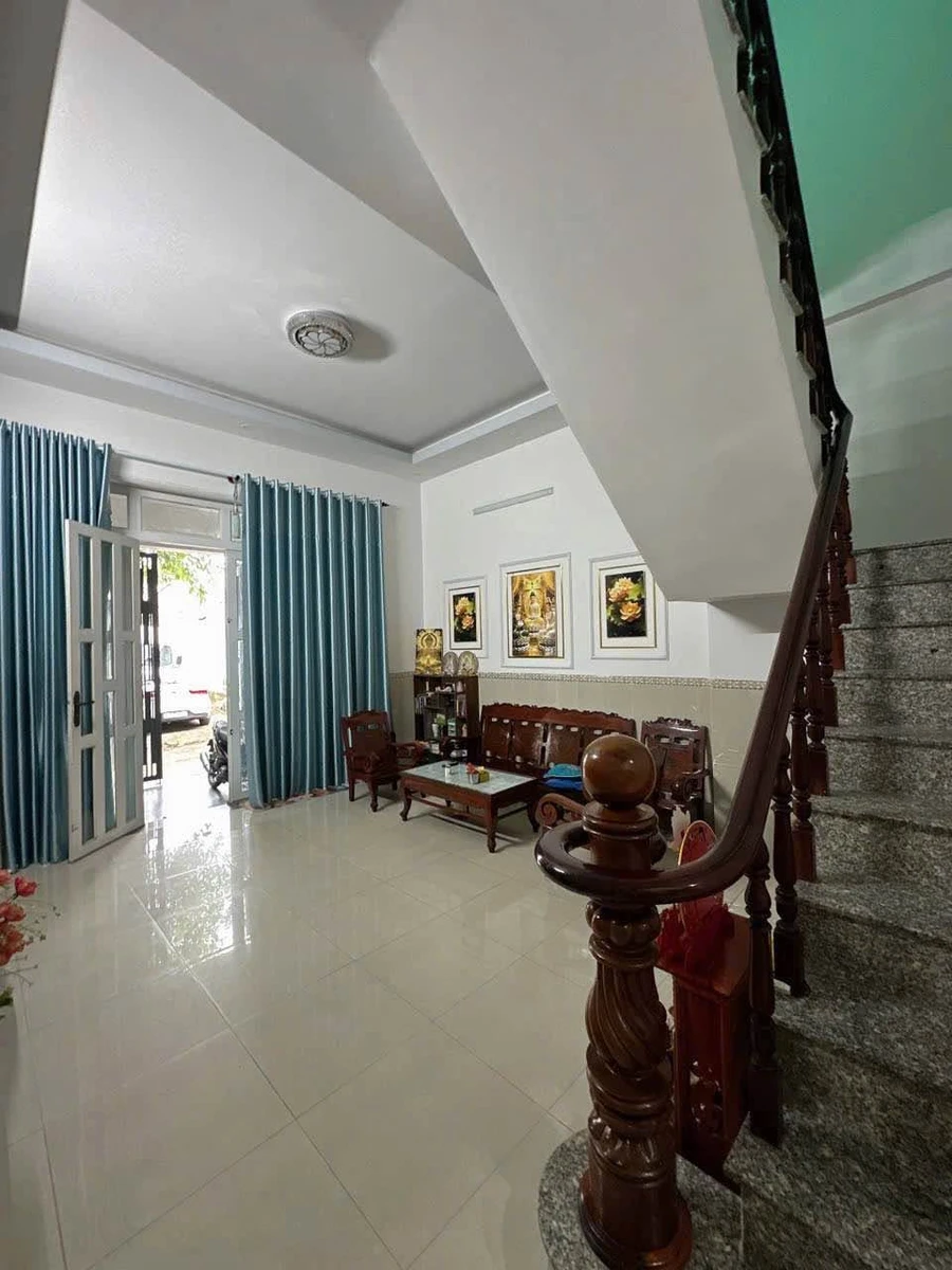 Bán nhà lầu 3PN 90m² gần chợ Thanh Hóa, Trảng Dài - Ảnh thu nhỏ 4