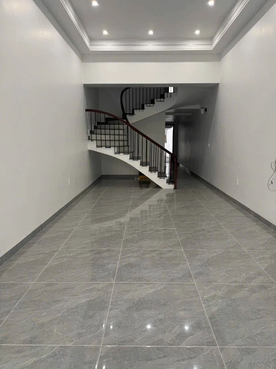 Bán nhà phố 50m² 3 tầng Thiên Lôi, Tân Bình - Ảnh 1