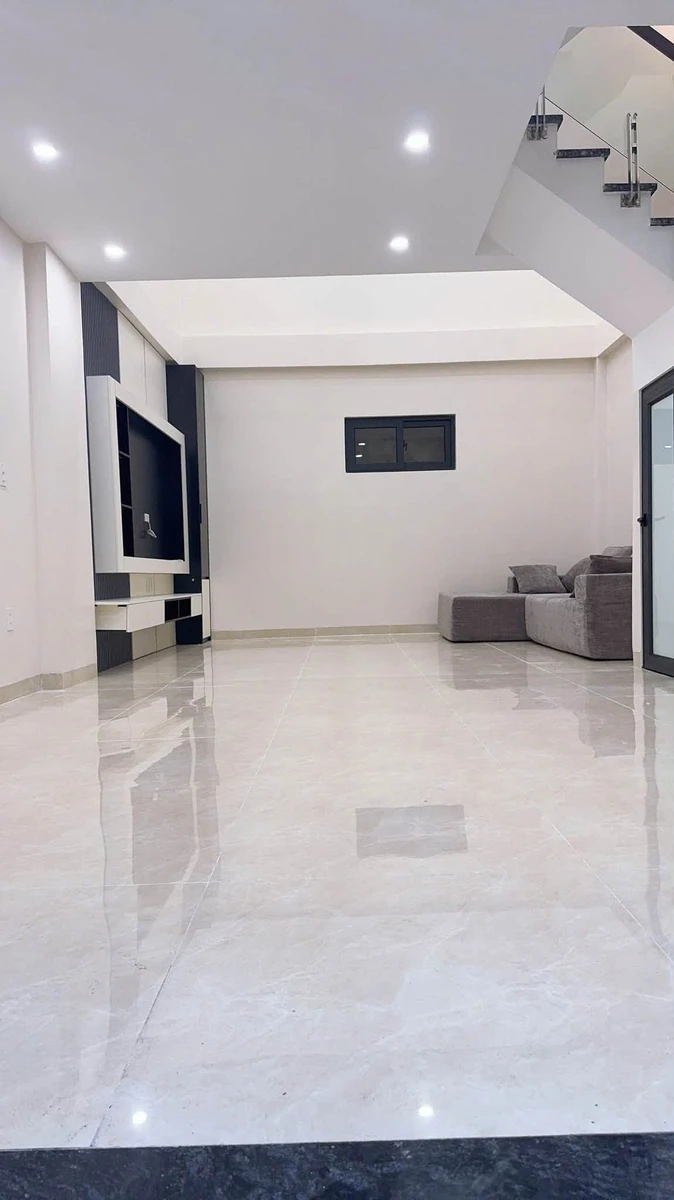 Bán nhà 43m² x 3 tầng, 3 PN, Văn Cao, nhỉnh 3 tỷ - Ảnh thu nhỏ 2