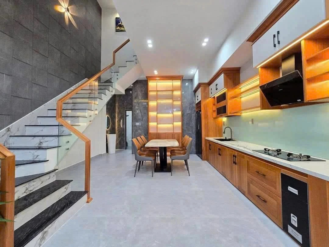 Bán nhà lầu 3PN gần Bưu Long 400 triệu - Ảnh thu nhỏ 4