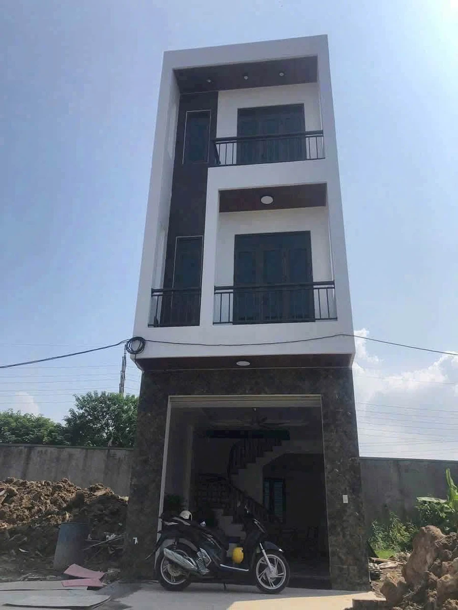Nhà mặt tiền đường Tần Viên, Nha Trang, 145m2, 16.5 tỷ lungbac - Ảnh 1
