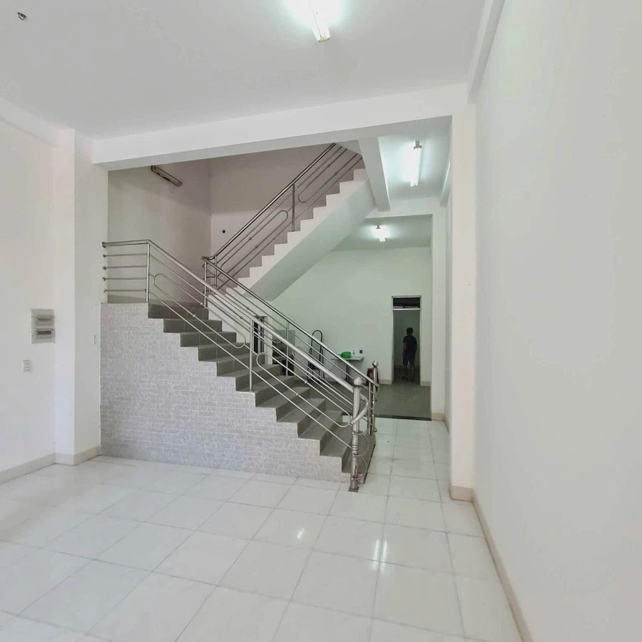 Bán nhà 5PN 94m2 Phan Đình Phùng Quận 1 - Ảnh thu nhỏ 3