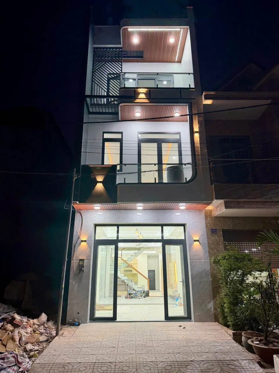 Bán nhà 1 trệt 2 lầu 90m² Bưu Hoà, giá 5 tỷ 479 triệu - Ảnh 1