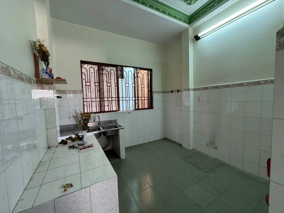 Bán nhà 4 PN gần chợ Tân Thành, Quận 5, 68.3m2 - Ảnh thu nhỏ 3