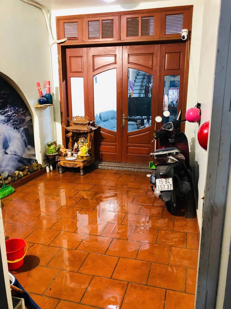 Bán nhà mặt phố Vũ Chí Thắng 100m² kinh doanh cho thuê 15 triệu - Ảnh thu nhỏ 3