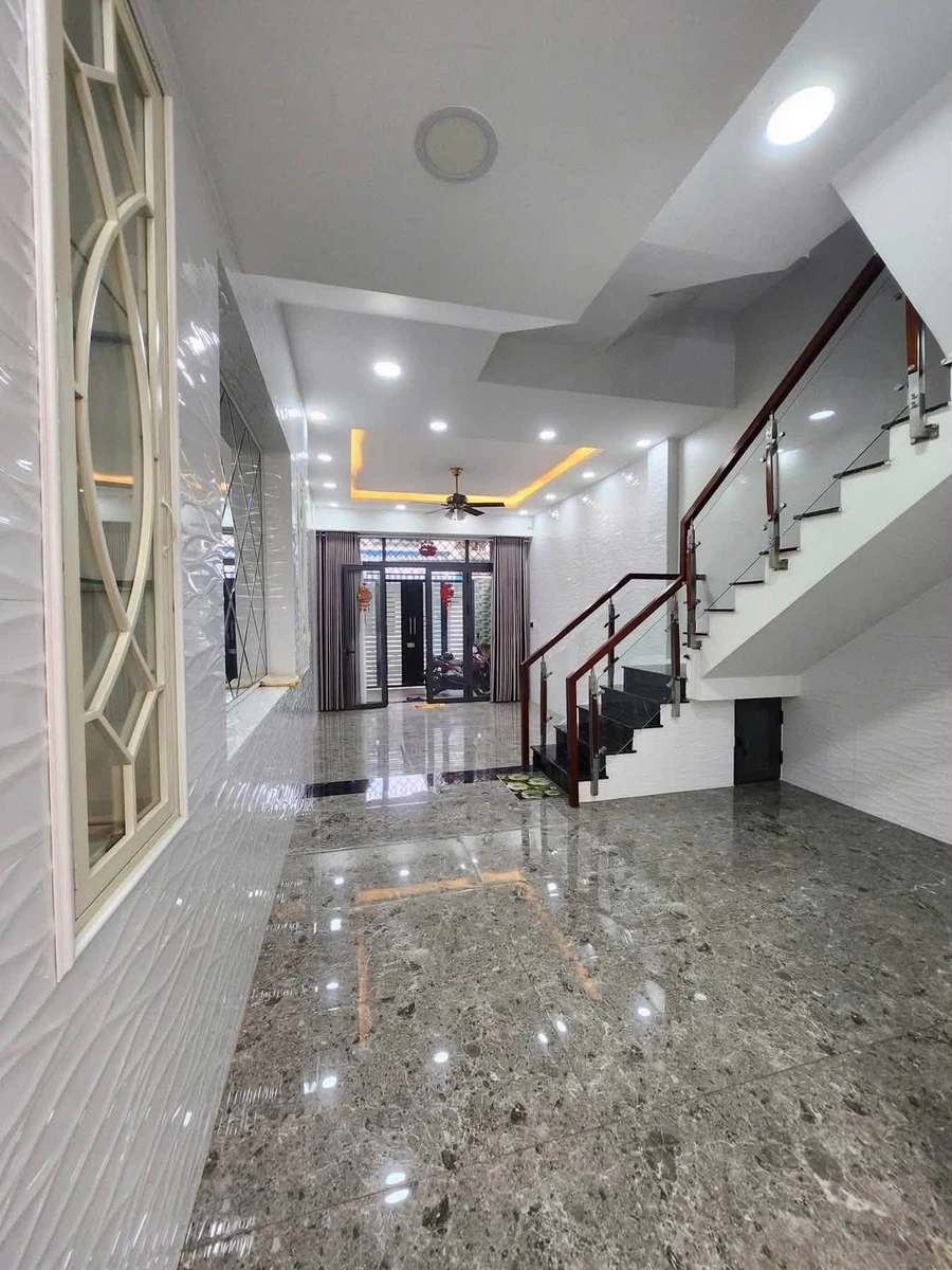 Cho thuê nhà hẻm 4PN 3WC Tân Phú 20 triệu/tháng - Ảnh thu nhỏ 2