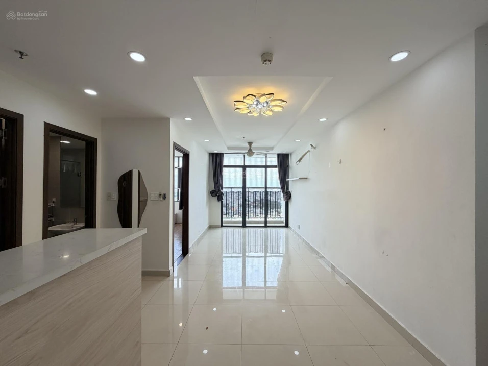 Căn góc Phú Đông Premier 70m2 giá 3,35 tỷ sổ sẵn, hướng Tây Nam. Liên hệ 0933 520 *** - Ảnh 1