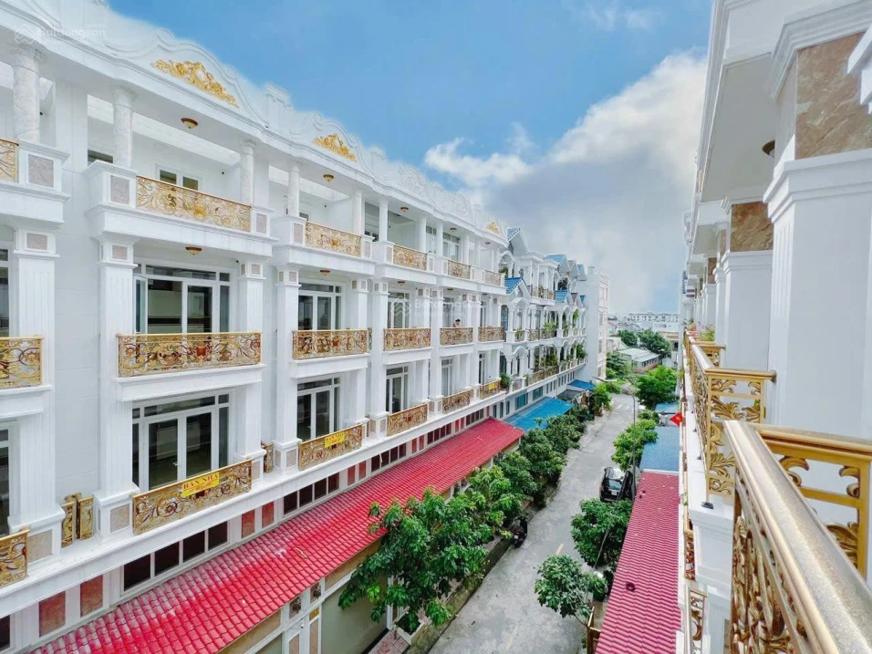 Dãy nhà phố cực đẹp ngay cổng Vạn Phúc City - đường 10 mét có vỉa hè - Ảnh thu nhỏ 5