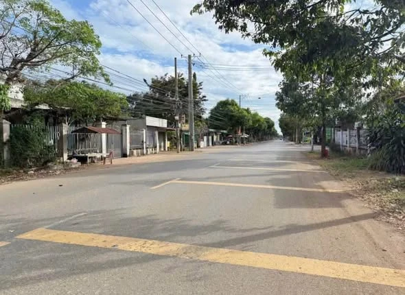 Bán lô góc 2 mặt tiền Hương Lộ 2, Hoà Long, 125m²