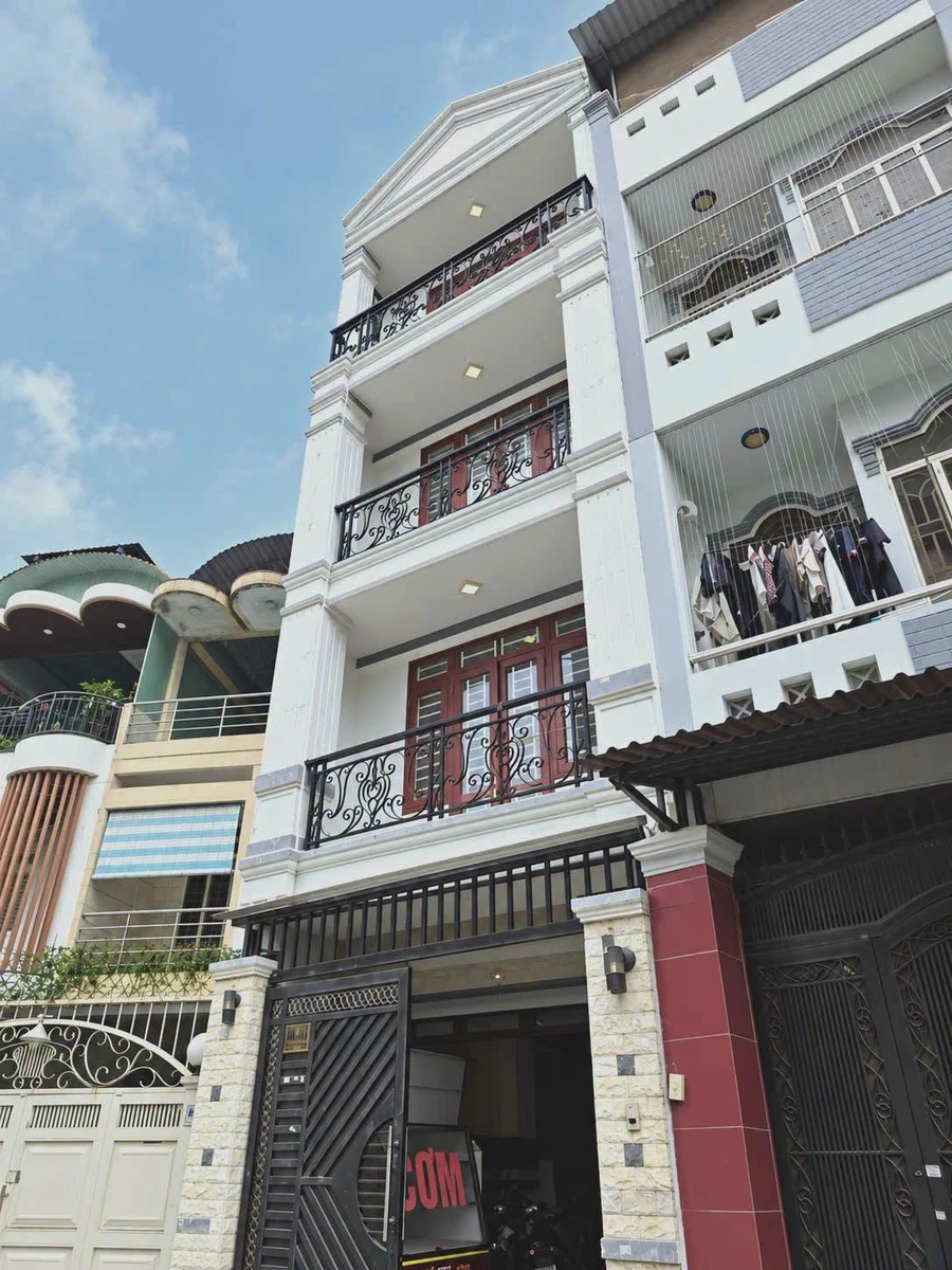 Bán nhà 4 tầng 146m² Lê Quang Định Bình Thạnh - Ảnh 1