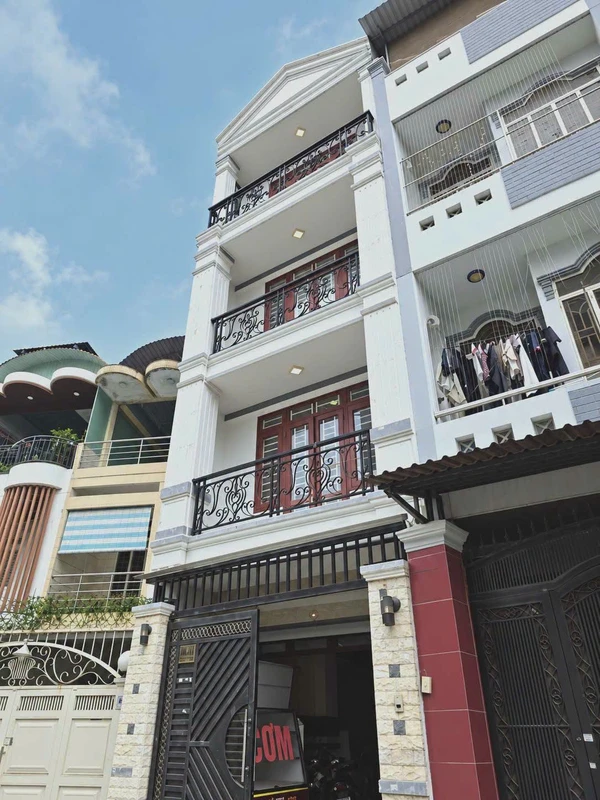 Bán nhà 4 tầng 146m² Lê Quang Định Bình Thạnh