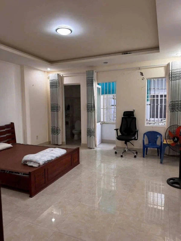 Nhà 3 tầng 183m² KĐT Phước Long A Nha Trang 8.9 tỷ