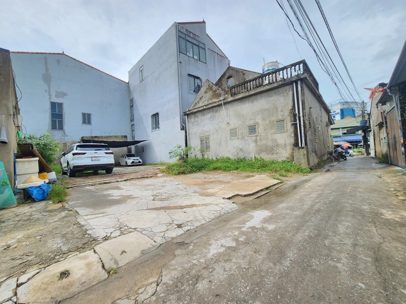 Bán 98m² đất phường Hà Huy Tập, Vinh, 4 tỷ 50